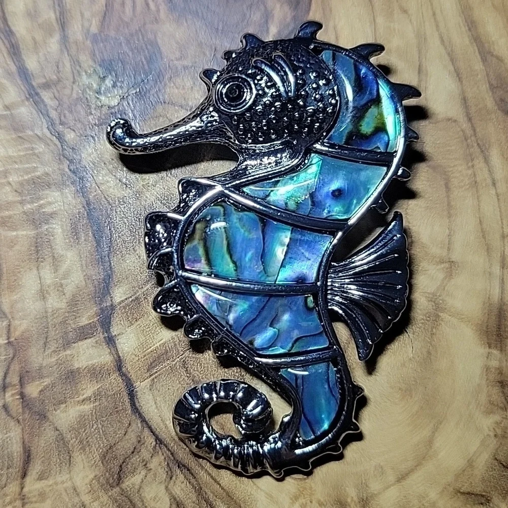 NEW Fantastic Colorful Abalone Shell Seahorse Pendant Brooch Beach Boho Chic